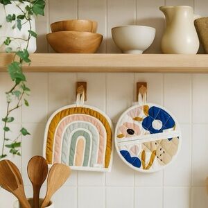 HALI HALI x ANTHROPOLOGIE Set of 2 Pot Holders NWOT.